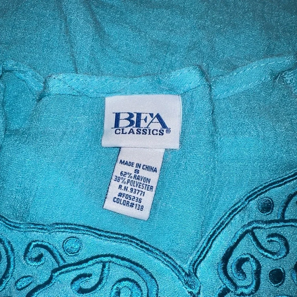 BFA Classics Blue Top Size Small - Picture 4 of 4